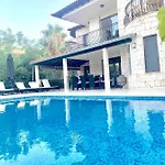 Club Barbarossa Kaş
